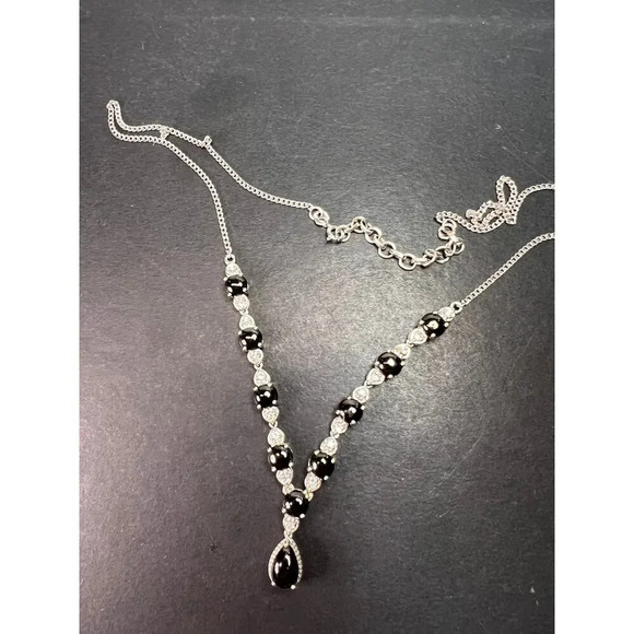Shungite and white topaz necklace in sterling silver - Picture 9 of 11